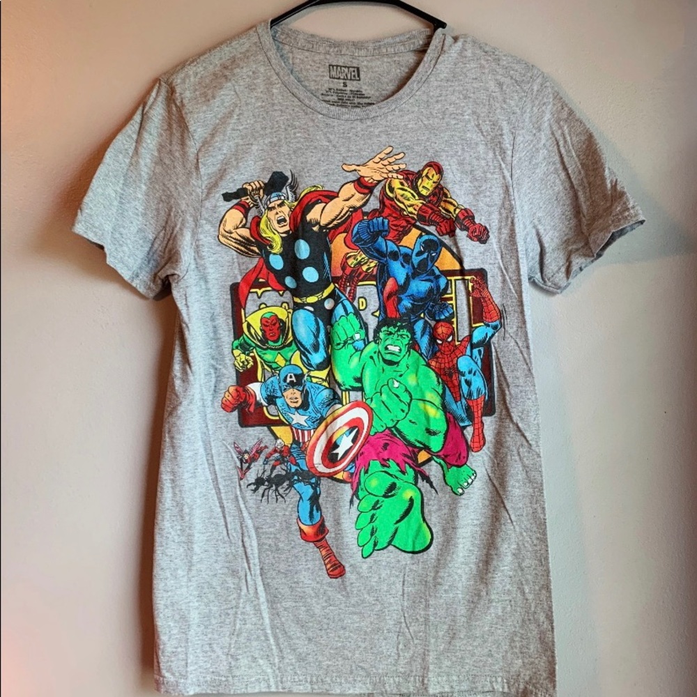 Vintage Marvel Avengers tshirt